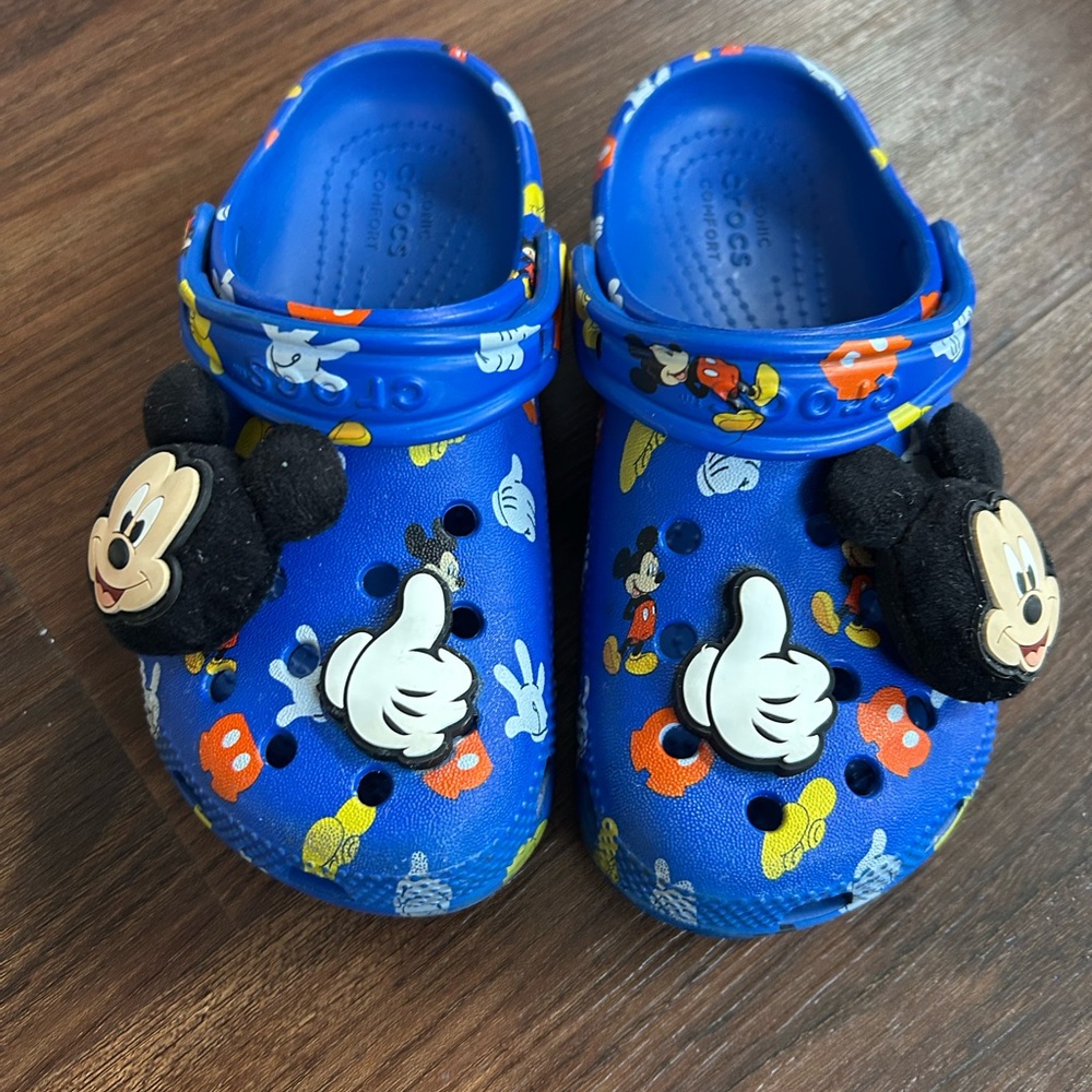 CROCS Kids Blue Mickey Mouse Sandals